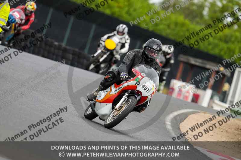 Vintage motorcycle club;eventdigitalimages;mallory park;mallory park trackday photographs;no limits trackdays;peter wileman photography;trackday digital images;trackday photos;vmcc festival 1000 bikes photographs